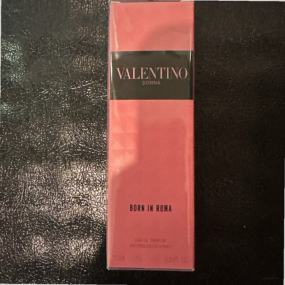 Travel Valentino Donna Born in Roma 0.5 oz Women's Eau de Parfum Spray perfume