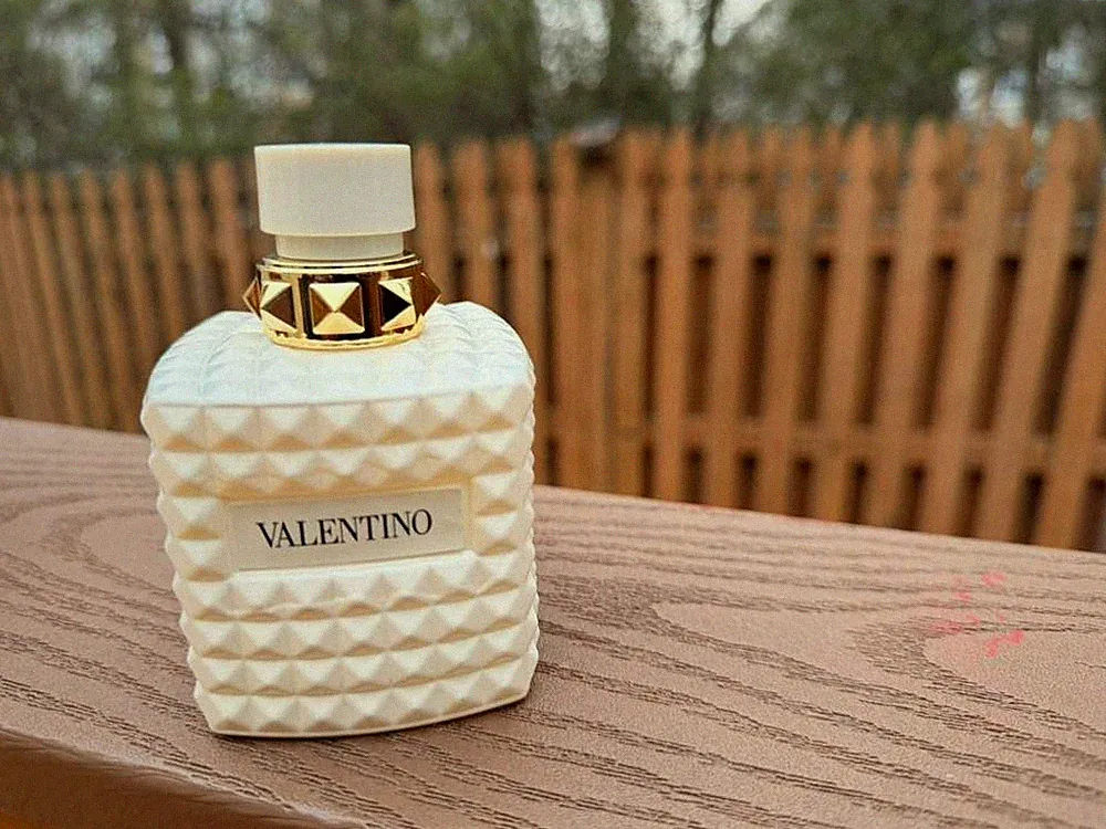Valentino Donna Born In Roma Ivory EDP 3.4oz / 100ml Women’s Perfume – Brand New