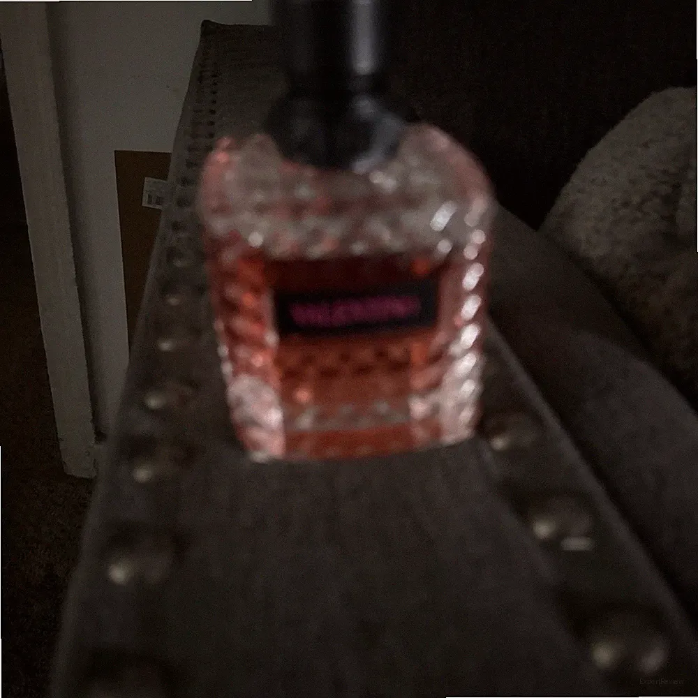 Valentino Women's Fragrance Perfume Bottle Eau de Parfum Spray Scent